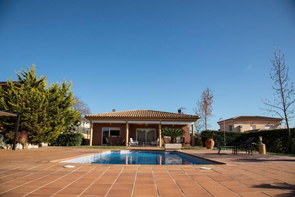 Вилла Casa Bella Con Piscina Кальдес-де-Монбуй Экстерьер фото