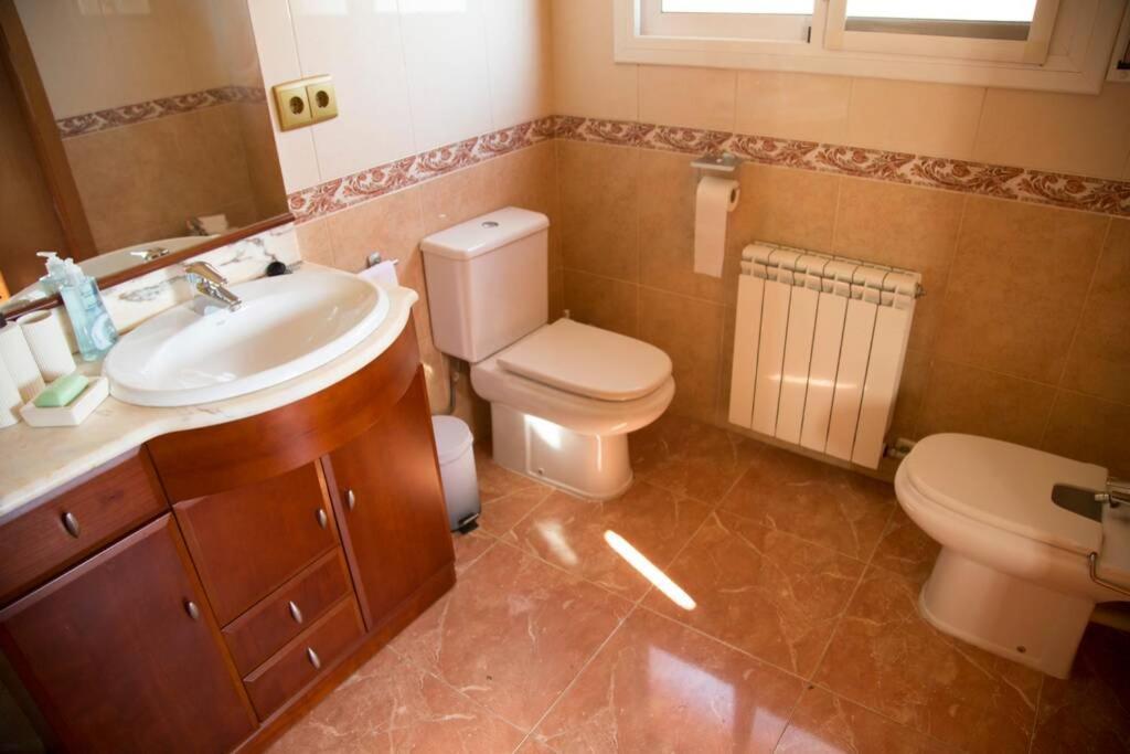 Вилла Casa Bella Con Piscina Кальдес-де-Монбуй Экстерьер фото